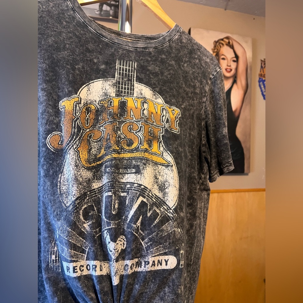 Women’s custom front knot Johnny Cash “Records and company” Tshirt.